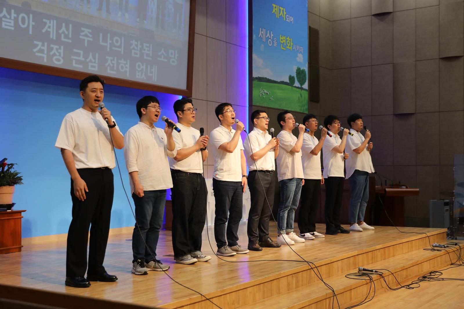 창립59주년 기념 '제3회 감사찬양제' 사진 14