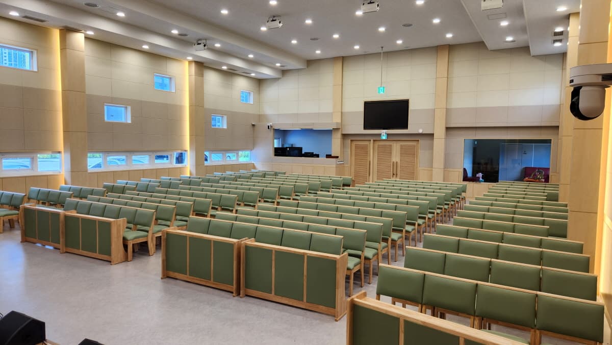비전센터 예배홀 사진 4