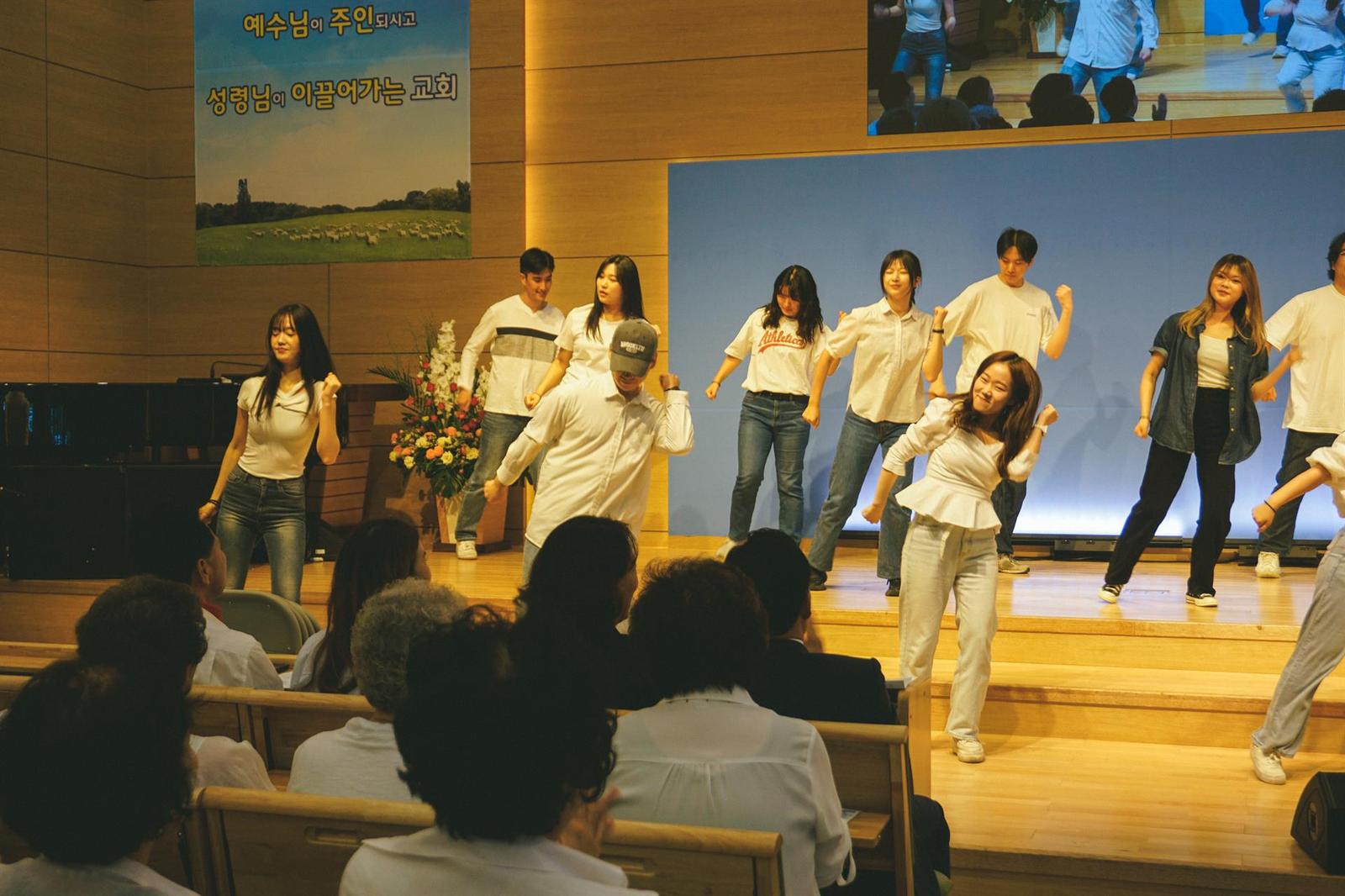 2024년 창립60주년 감사찬양축제 사진 17