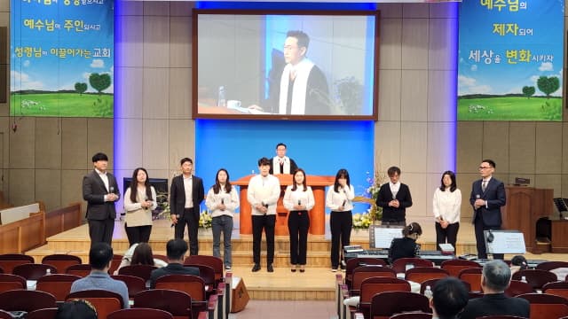 23년 4월 부활주일 예배의 모습 사진 7